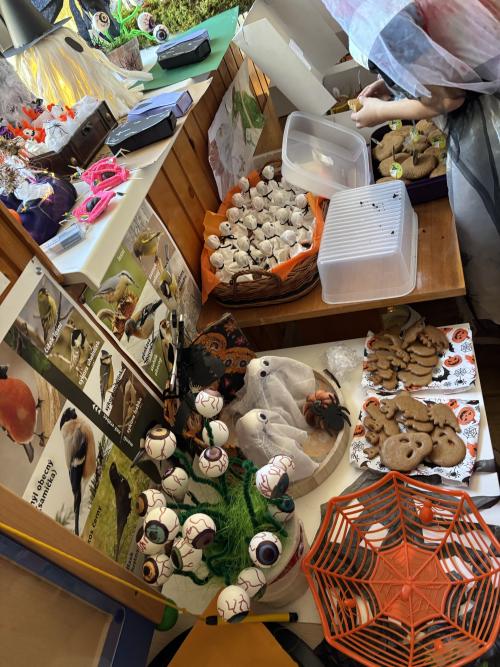 Halloweenské strašení a Svátek Dušiček